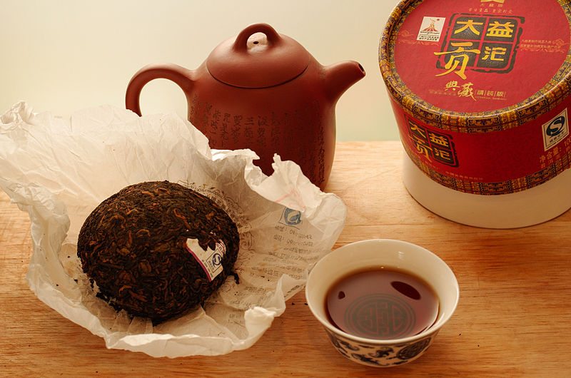 Pu-Erh Tee aus der Provinz_Menghai (Bild: Copypaiste, Wikimedia, CC)