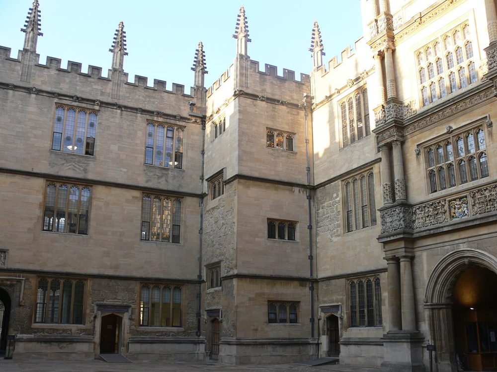 Bodleian Library, Oxford (Bild: Remi Mathis, Wikimedia, CC)