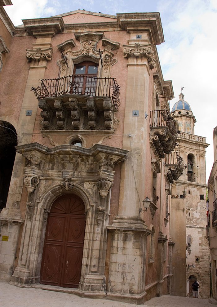 Barocke Architektur in Ragusa, Sizilien (Bild: poudou99, Wikimedia, CC)