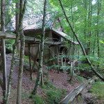 Originaler Wasserzulauf der Pertiller-Mühle. (© Alin Cucu)